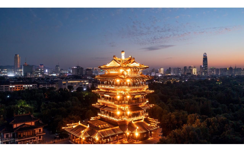 濟(jì)南亮化工程：山東原實(shí)科技的光影賦能與標(biāo)桿實(shí)踐