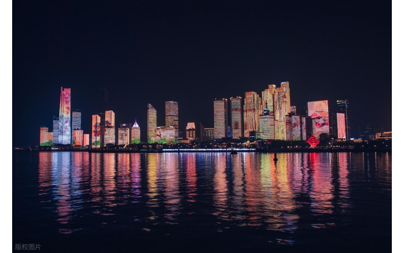 逐光而行，筑亮齊魯 —— 山東原實(shí)科技亮化工程的實(shí)力擔(dān)當(dāng)